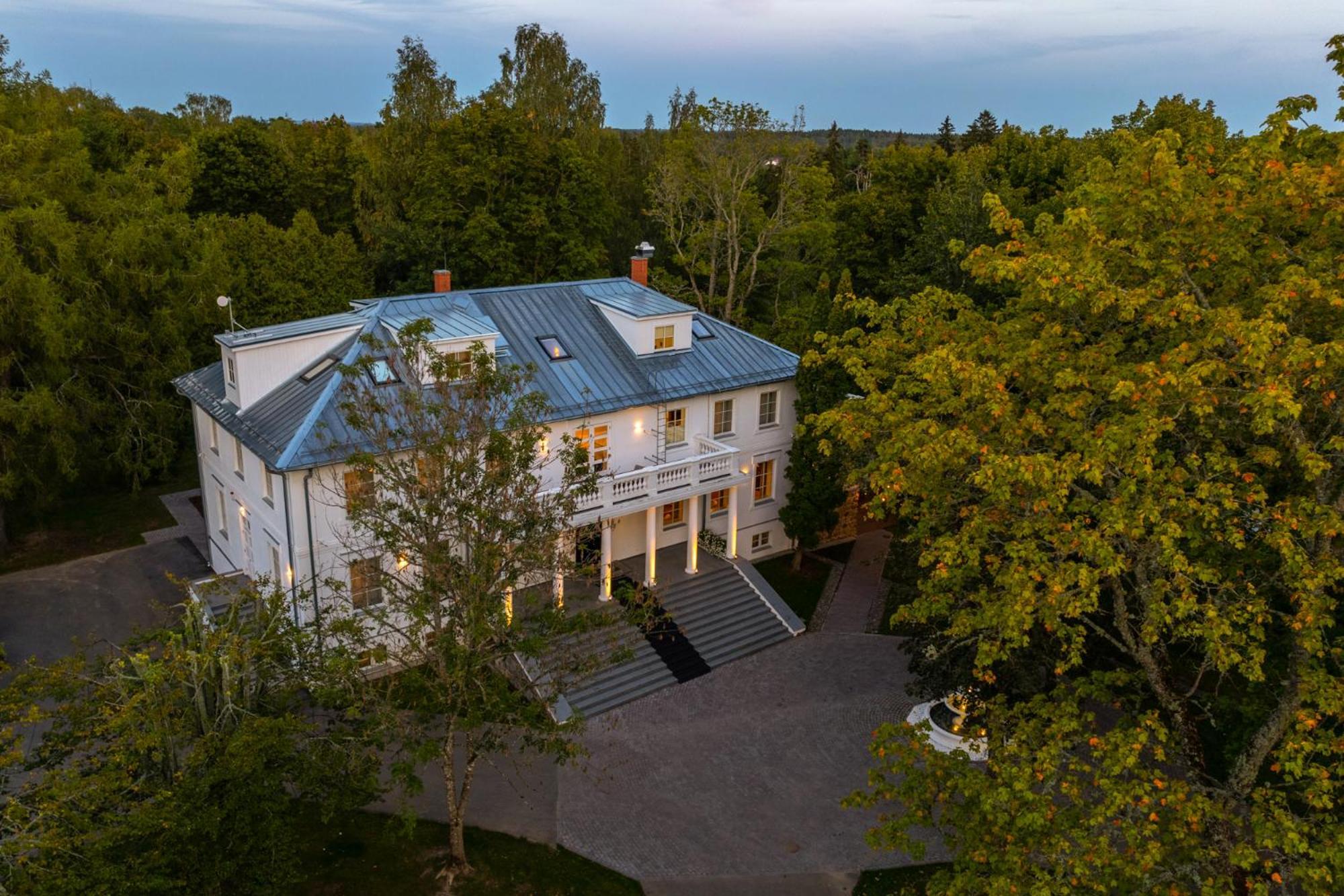 The Manor Sports & Spa Tõrve Eksteriør bilde