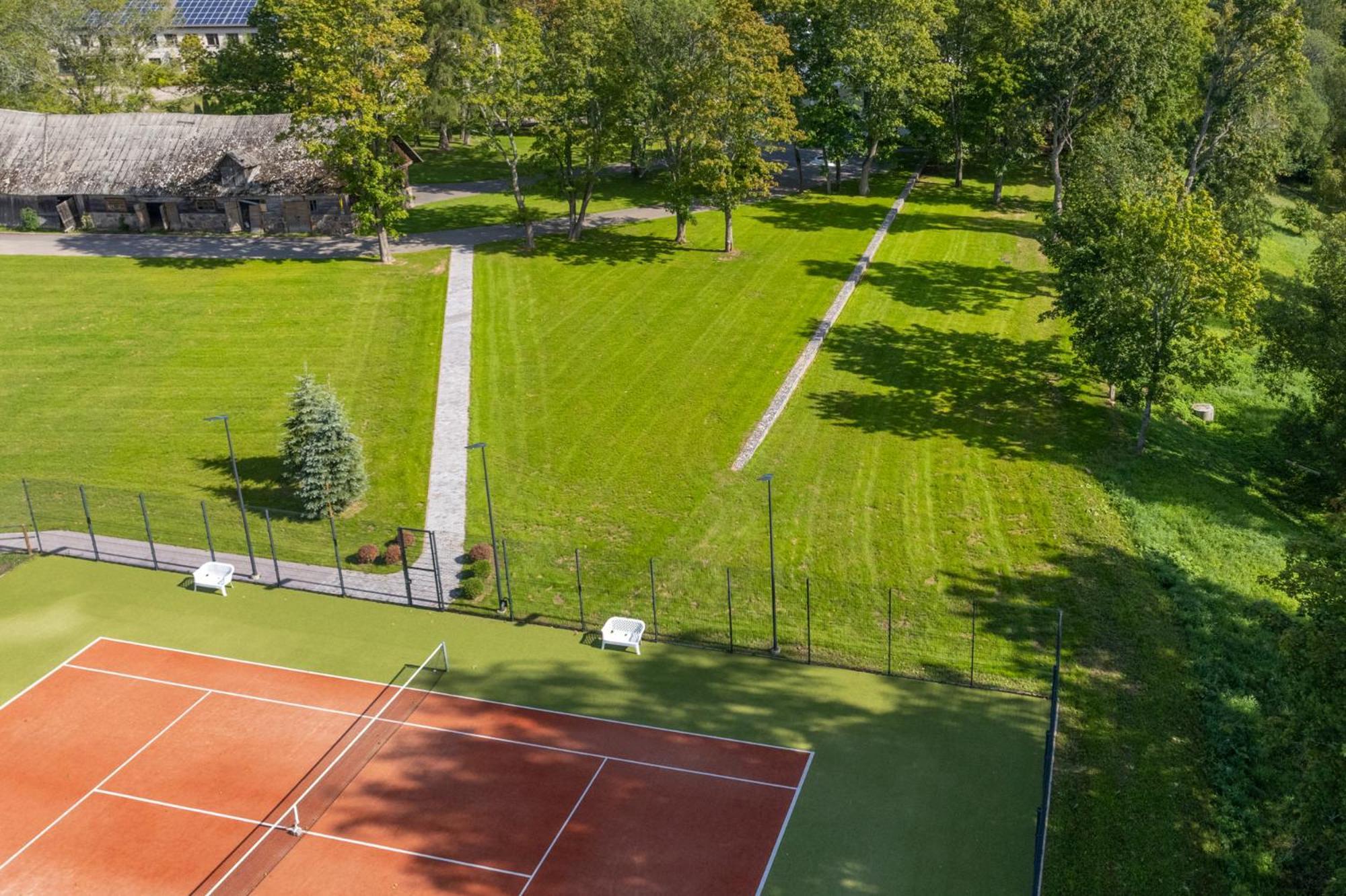 The Manor Sports & Spa Tõrve Eksteriør bilde