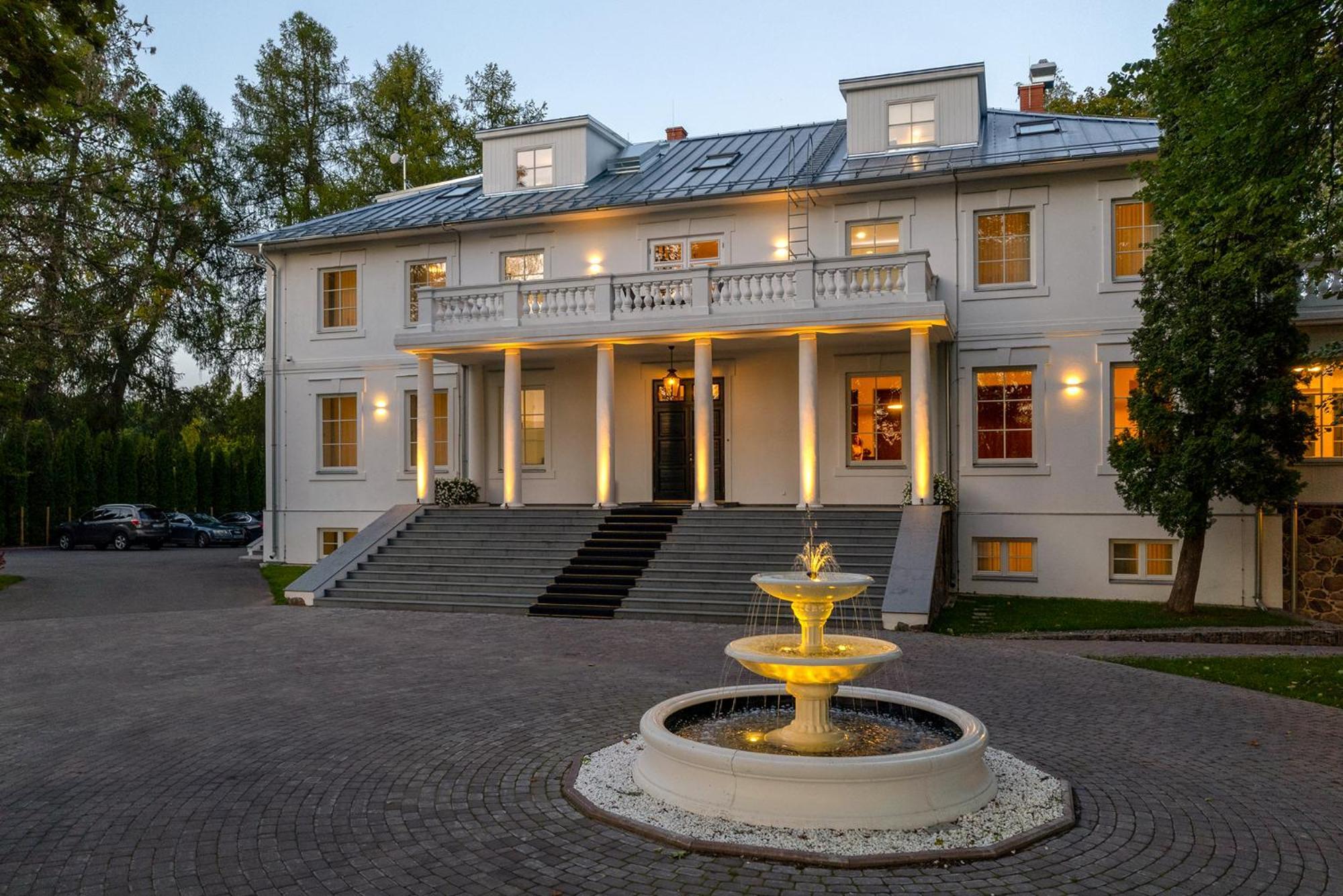 The Manor Sports & Spa Tõrve Eksteriør bilde